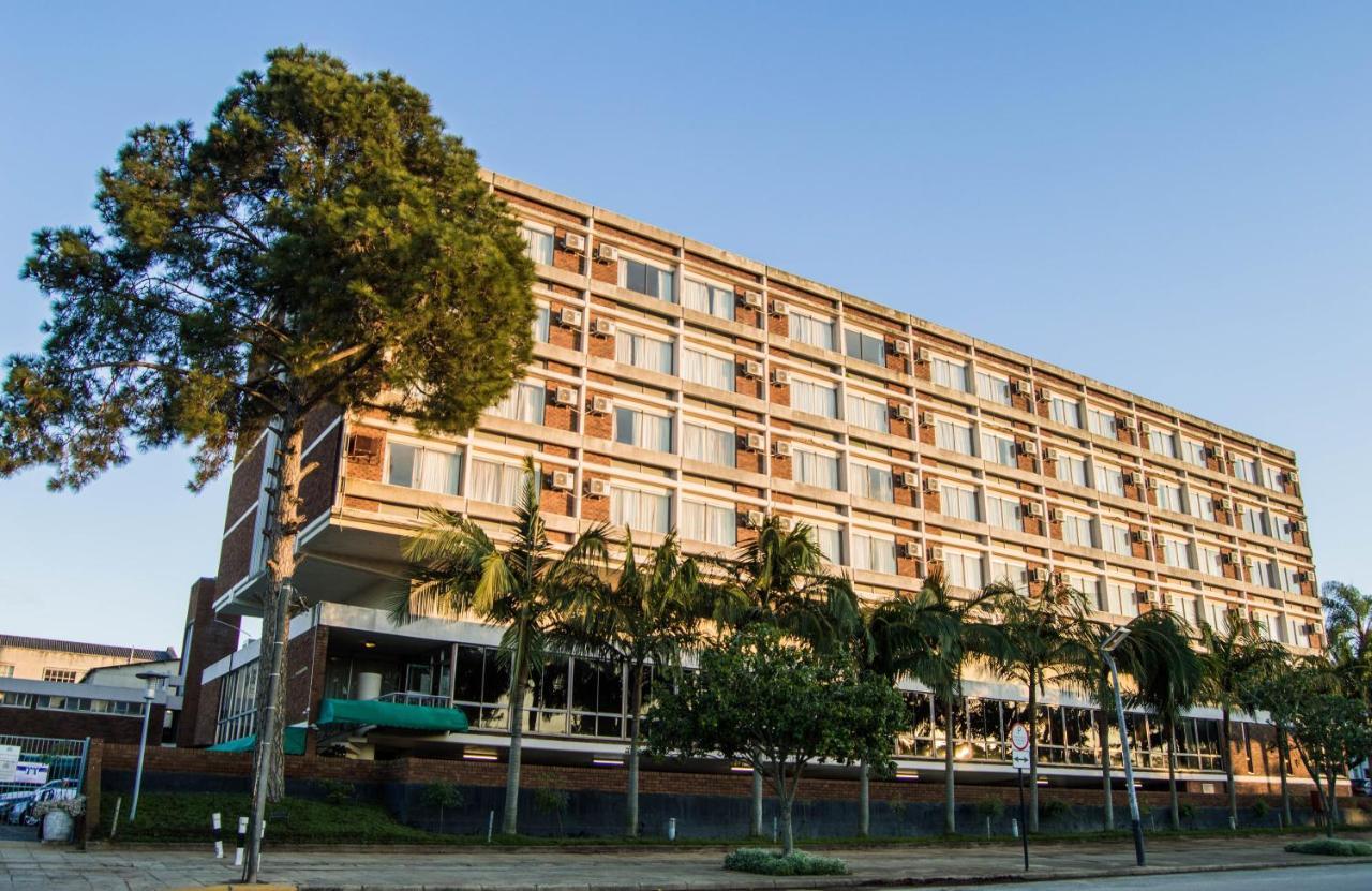 Holiday Inn - Mutare By Ihg Exterior photo